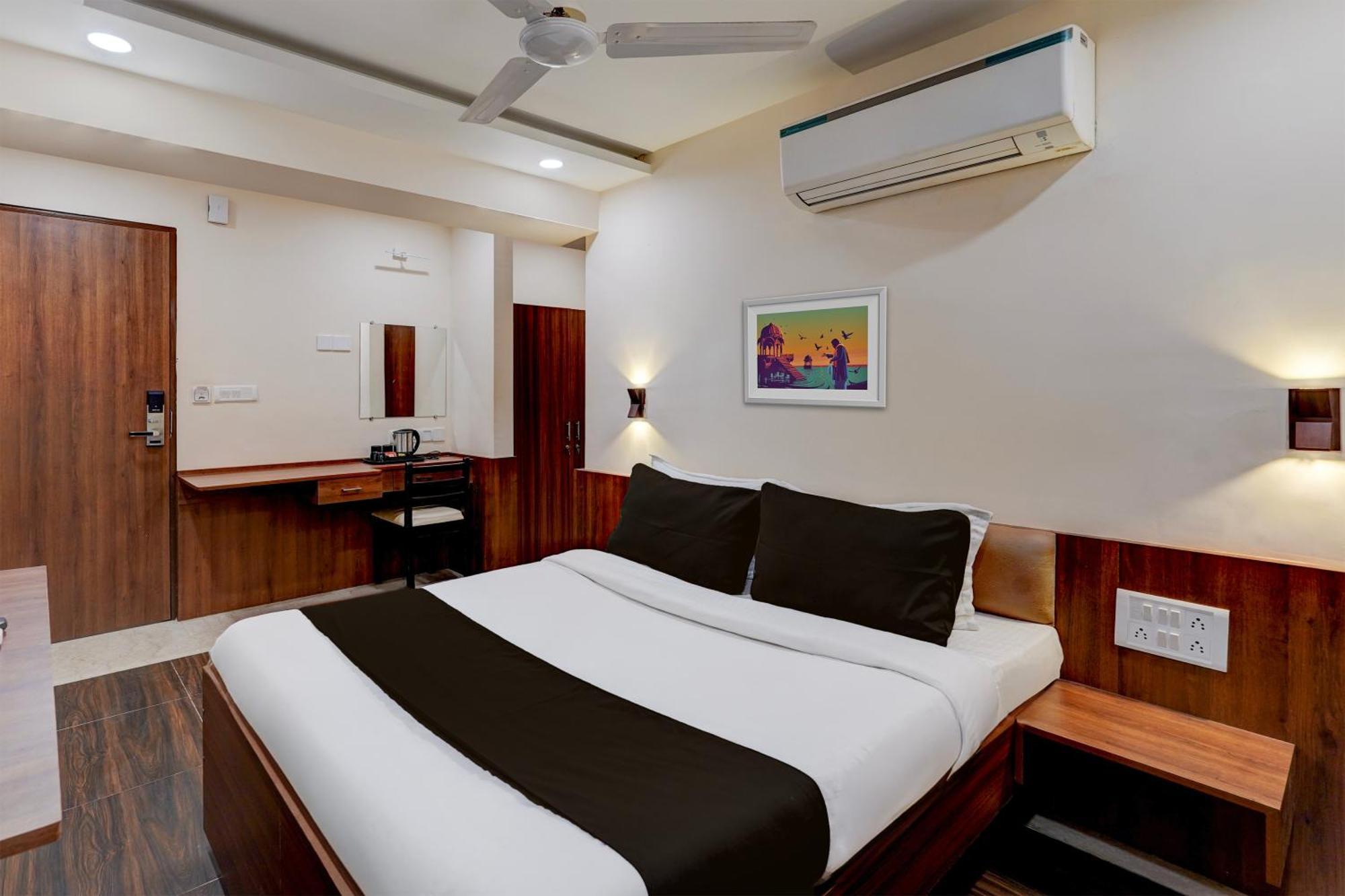 Townhouse Oriental Inn Chennai Exterior photo