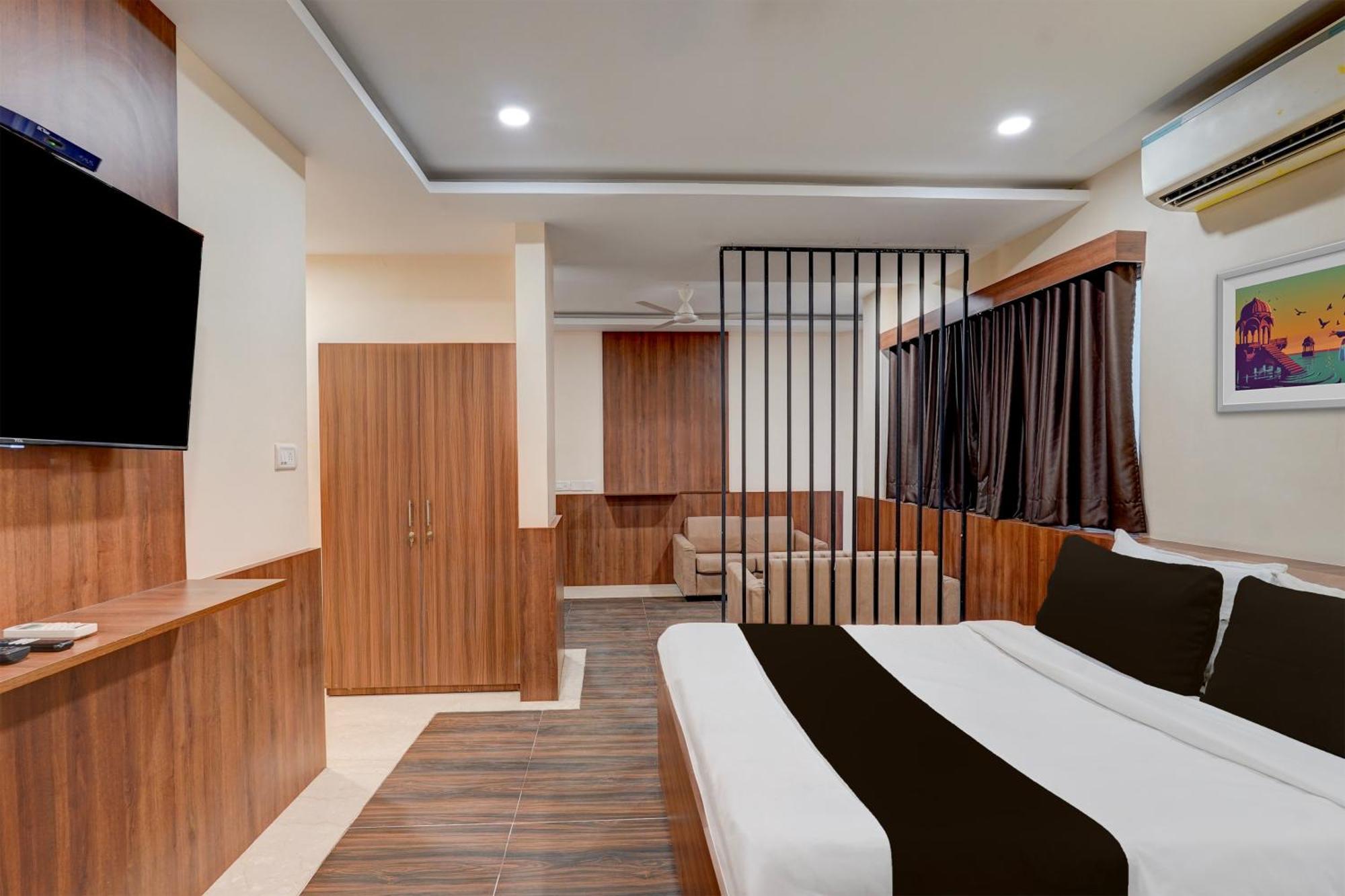 Townhouse Oriental Inn Chennai Exterior photo