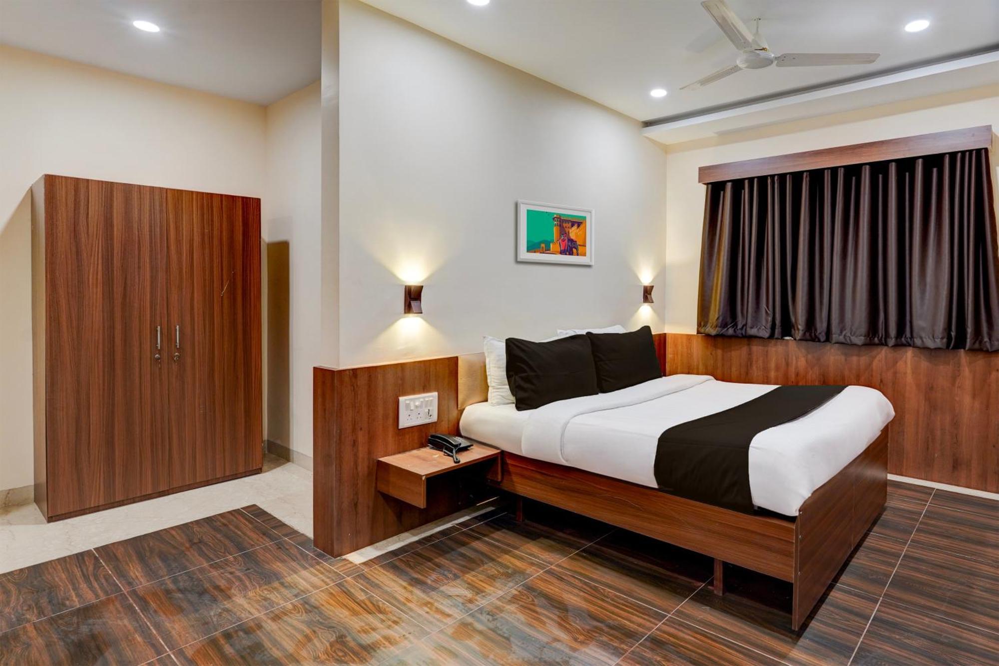 Townhouse Oriental Inn Chennai Exterior photo