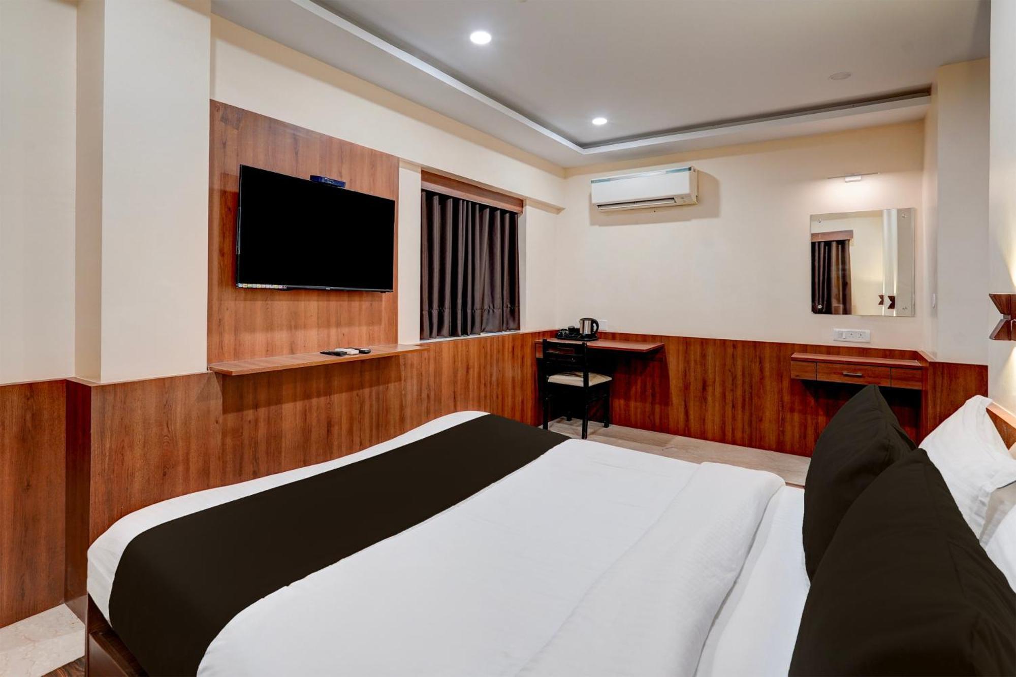 Townhouse Oriental Inn Chennai Exterior photo